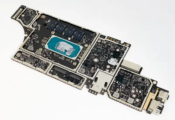 Diagnóstico y reparación de Microsfoft Surface Laptop 3 1868
